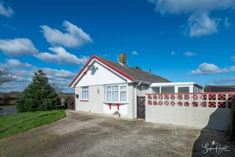 Anderri Way, Shanklin 3 bed detached bungalow for sale