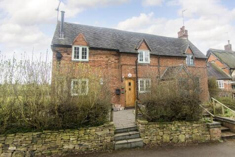 Lutterworth Road, Shawell 3 bed cottage for sale