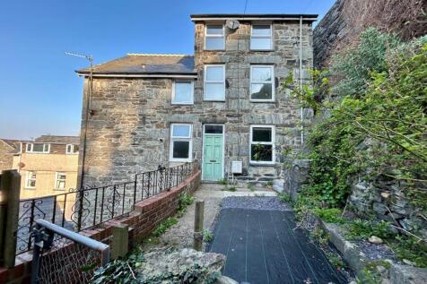 2 Kohinoor, Dinas Oleu Road... 3 bed semi
