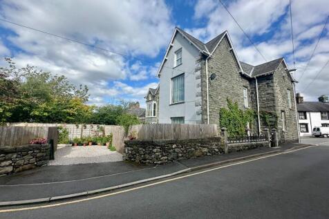 Bryngwyn, Springfield Street... 5 bed semi