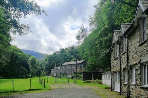 Kings Youth Hostel, Islawrdref... 13 bed detached house for sale