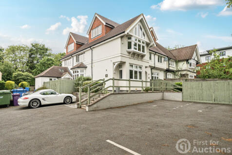 Clockhouse Road, Farnborough, Hampshire Property for sale