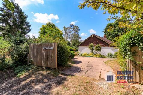Lane End, Hatfield 4 bed detached bungalow for sale