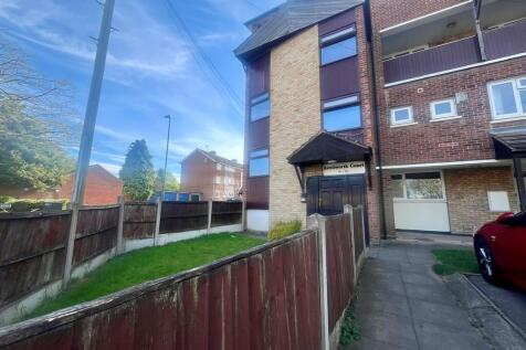 Broomcroft Road, Birmingham B37 3 bed apartment for sale