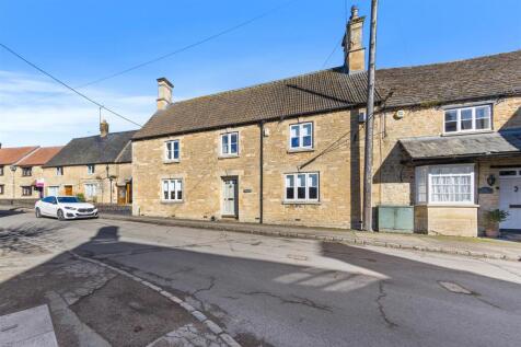 5 bedroom semi-detached house for sale
