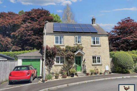Tiddy Close, PL19 9BS 3 bed detached house for sale