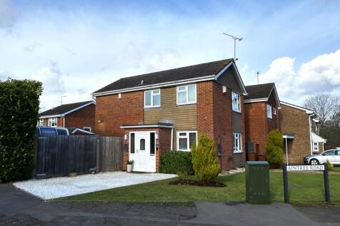 Aintree Road, Chatham, Kent, ME5 8PY 3 bed detached house for sale