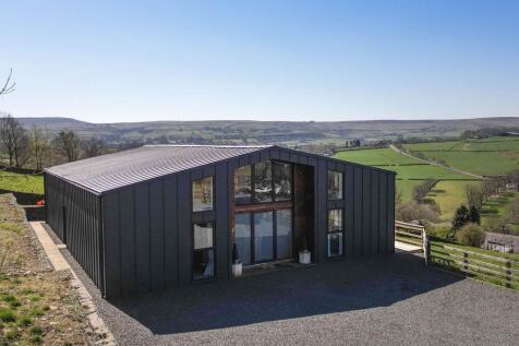 Black Moor Road, Keighley BD22 4 bed barn conversion for sale