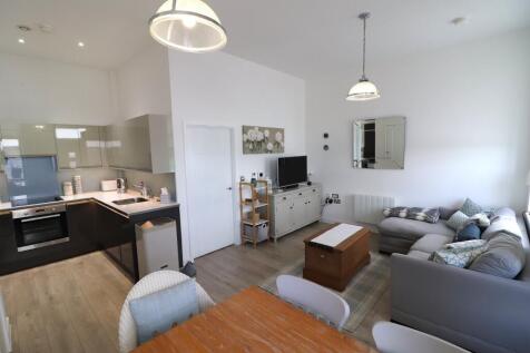 Kings Road, Stevenage, Hertfordshire... 2 bed apartment for sale