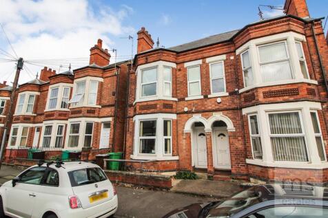 Gloucester Avenue, Nottingham NG7 6 bed semi
