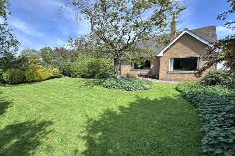Penders Lane, Kirklevington, TS15 9LZ 4 bed detached house for sale