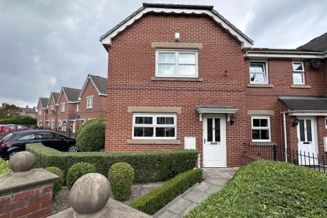 3 bedroom end of terrace house for sale