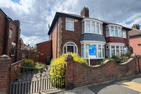 Gladesfield Road, Norton, TS20 2HS 3 bed semi