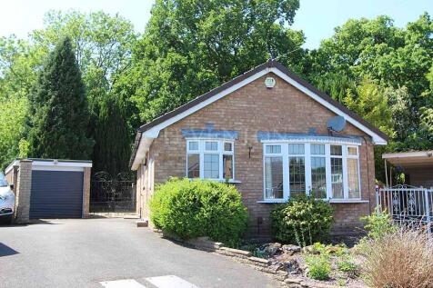 2 bedroom detached bungalow for sale
