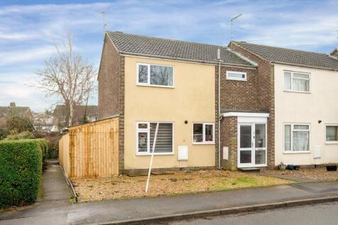 Grampian Way, Oakham 3 bed end of terrace house for sale