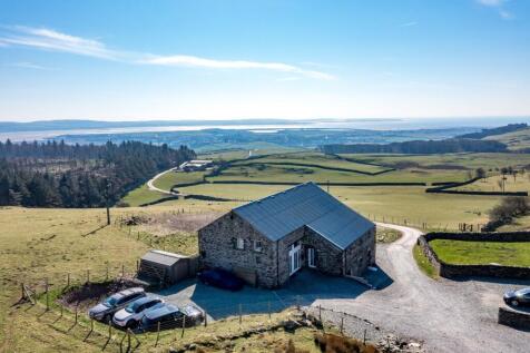 Millom, Cumbria LA18 7 bed barn conversion for sale