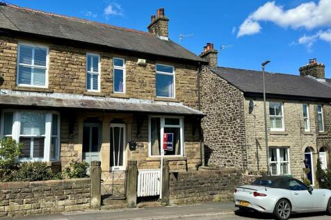 Macclesfield Road, Whaley Bridge... 3 bed end of terrace house for sale