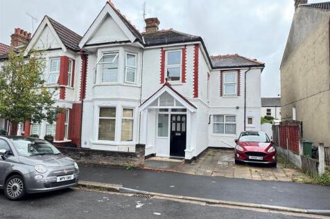 Beedell Avenue, Westcliff
