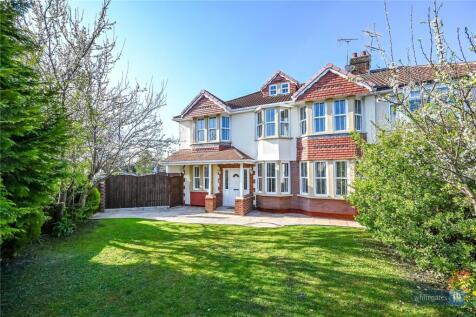 Tarbock Road, Huyton, Liverpool... 5 bed semi