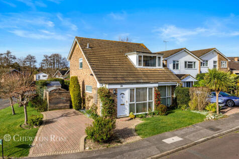 Gainsborough Drive, ASCOT 4 bed detached house for sale