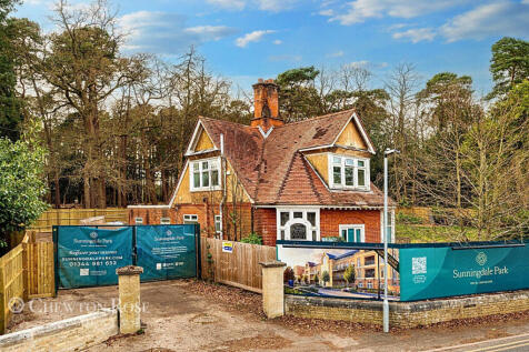 Station Road, ASCOT 2 bed detached house for sale