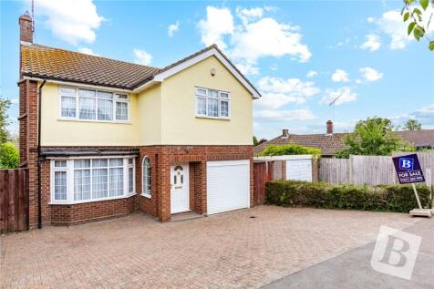 Green Walk, Ongar, Essex, CM5 4 bed detached house for sale