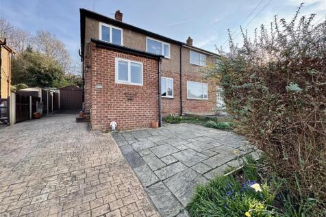 Mountfield Road, Waterloo... 3 bed semi