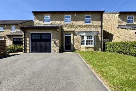 Vicarage Meadows, Holmfirth... 4 bed detached house for sale