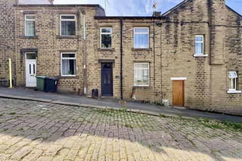 Queens Road West, Cowlersley... 2 bed terraced house for sale