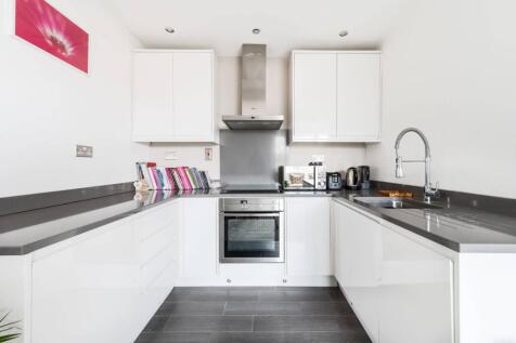 Sutherland Avenue, Maida Vale, W9 2 bed flat for sale