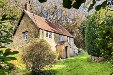 The Hollow, East Chinnock 4 bed detached house for sale