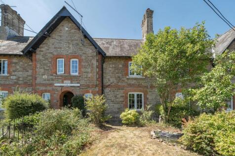 Stalbridge, Sturminster Newton 3 bed house for sale