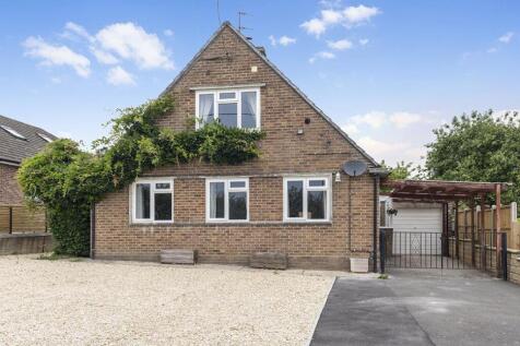 Primrose Lane, Yeovil 4 bed detached bungalow for sale