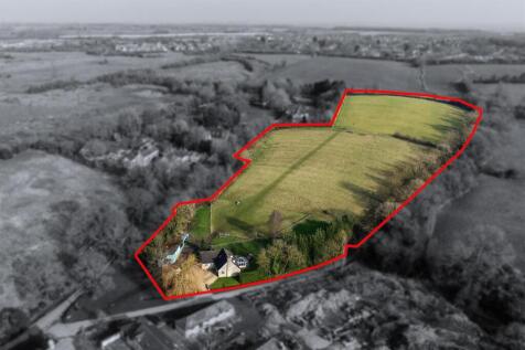 Old School Lane, Lighthorne CV35 4 bed property with land for sale