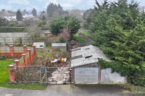 The Longshoot, Nuneaton CV11 Plot for sale