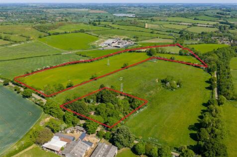 Edghill Road, Banbury OX15 3 bed property with land for sale