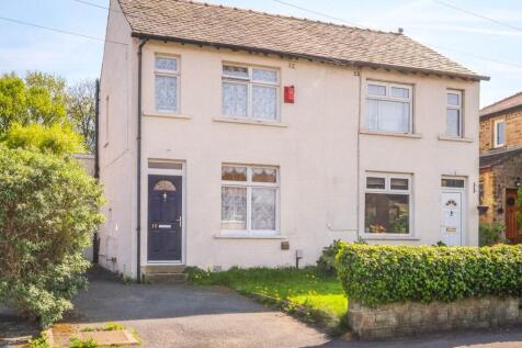 Matthew Lane, Holmfirth HD9 3 bed semi