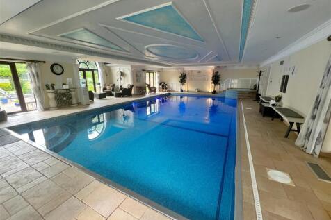 5 bedroom house for sale