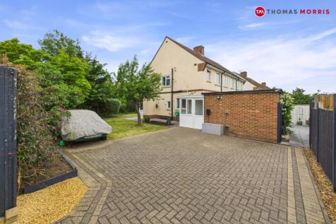 Prospect Road, Biggleswade SG18 3 bed semi