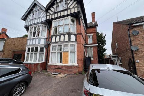 Stoughton Road, Leicester 1 bed apartment for sale