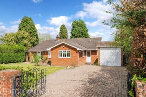 3 bedroom detached bungalow for sale