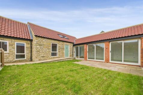 The Courtyard, Wilton 2 bed house for sale