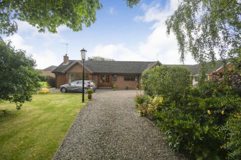 Beverley Road, Anlaby, Hull 3 bed detached bungalow for sale
