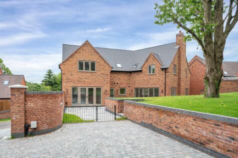 5 bedroom detached house for sale