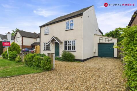 Royston Road, Royston SG8 5 bed detached house for sale