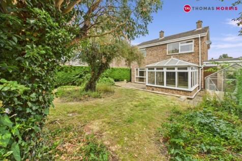 Beachampstead Road, St. Neots PE19 4 bed detached house for sale