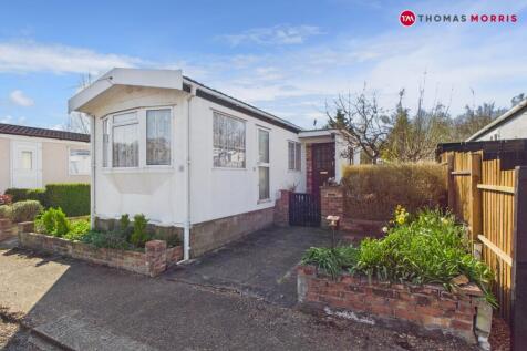 2 bedroom detached house for sale