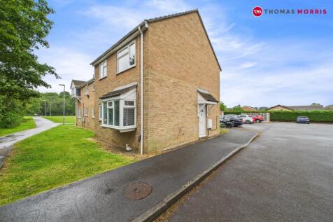 Lorna Court, Cambridgeshire PE27 1 bed apartment for sale
