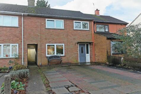 3 bedroom town house for sale