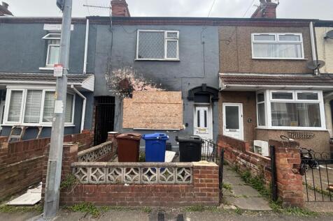 Terraced house for sale